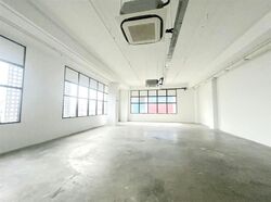 HH @ KALLANG (D13), Factory #565677401